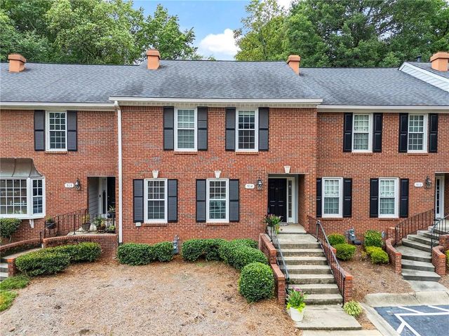 504 Dunwoody Chace 5, Atlanta, GA 30328
