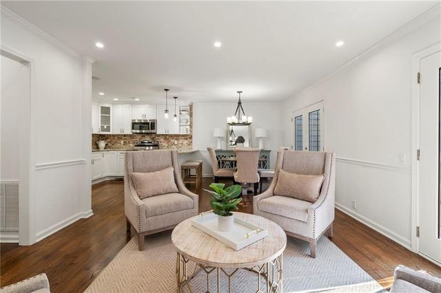 504 Dunwoody Chace 5, Atlanta, GA 30328