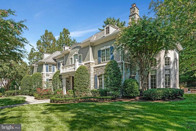 903 DOUGLASS DR, Mclean, VA 22101