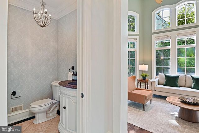 903 DOUGLASS DR, Mclean, VA 22101
