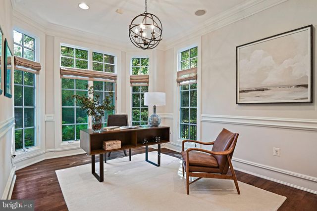 903 DOUGLASS DR, Mclean, VA 22101