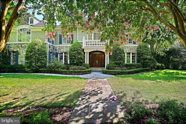 903 DOUGLASS DR, Mclean, VA 22101
