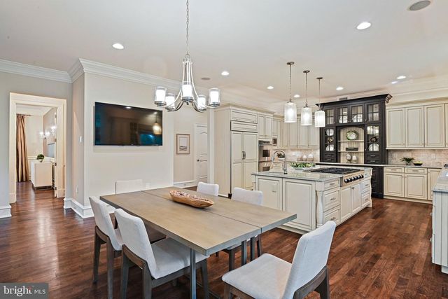 903 DOUGLASS DR, Mclean, VA 22101