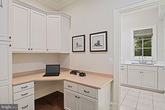 903 DOUGLASS DR, Mclean, VA 22101