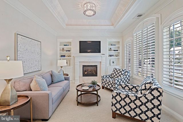 903 DOUGLASS DR, Mclean, VA 22101