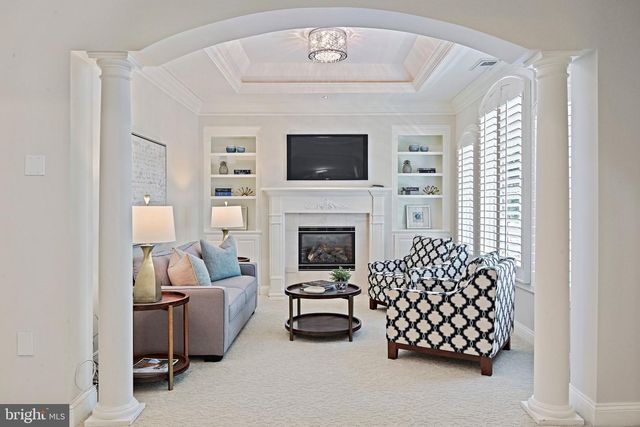 903 DOUGLASS DR, Mclean, VA 22101