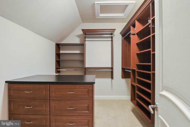 903 DOUGLASS DR, Mclean, VA 22101