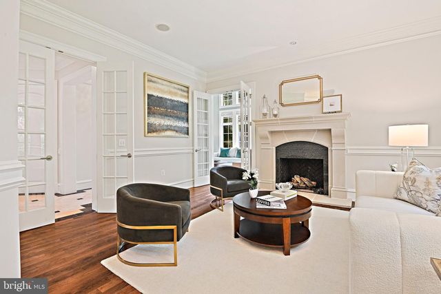 903 DOUGLASS DR, Mclean, VA 22101