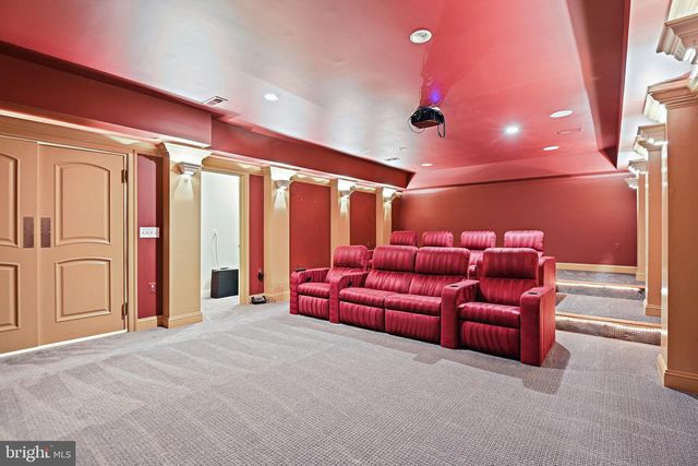 903 DOUGLASS DR, Mclean, VA 22101