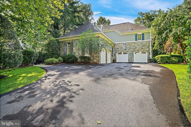 903 DOUGLASS DR, Mclean, VA 22101