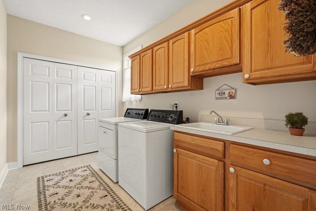 1180 Windward Lane, Kent, OH 44240