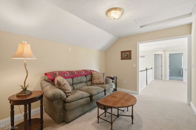 1180 Windward Lane, Kent, OH 44240