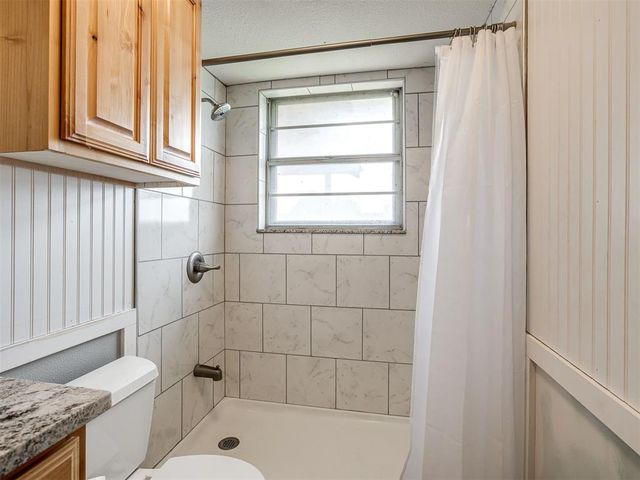 914 S Highland Drive, Mustang, OK 73064