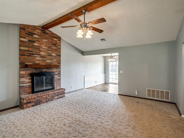 914 S Highland Drive, Mustang, OK 73064