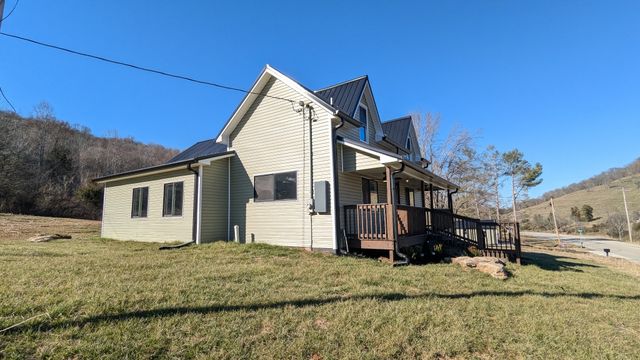 197 Granville Hwy, Chestnut Mound, TN 38552