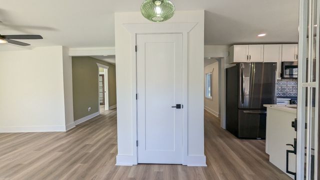 197 Granville Hwy, Chestnut Mound, TN 38552