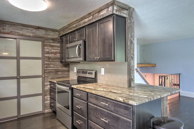522 Calhoun Place, Cambridge, MN 55008