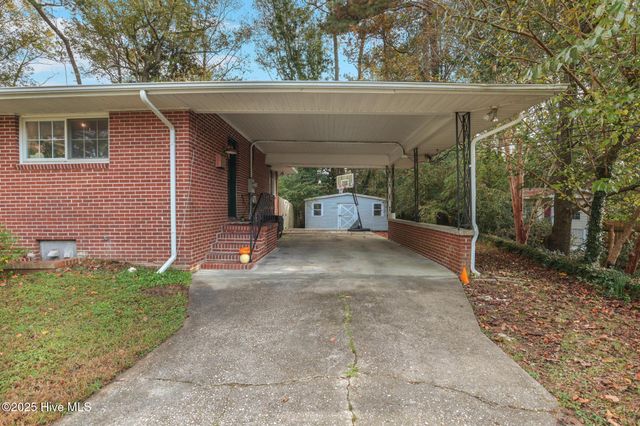 102 Jean Circle, Jacksonville, NC 28540