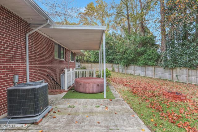 102 Jean Circle, Jacksonville, NC 28540