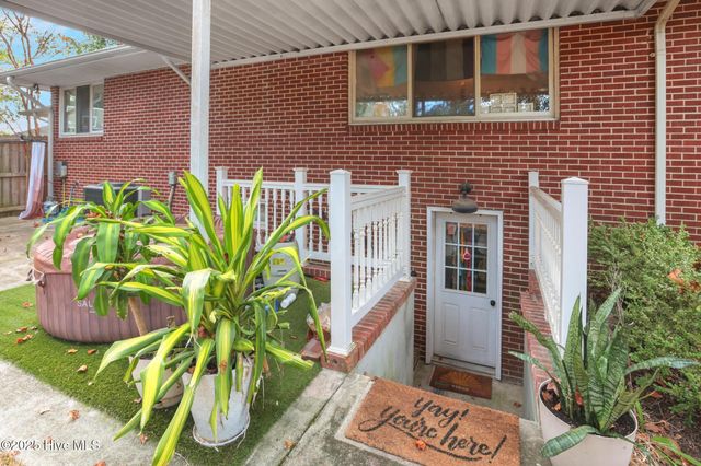 102 Jean Circle, Jacksonville, NC 28540