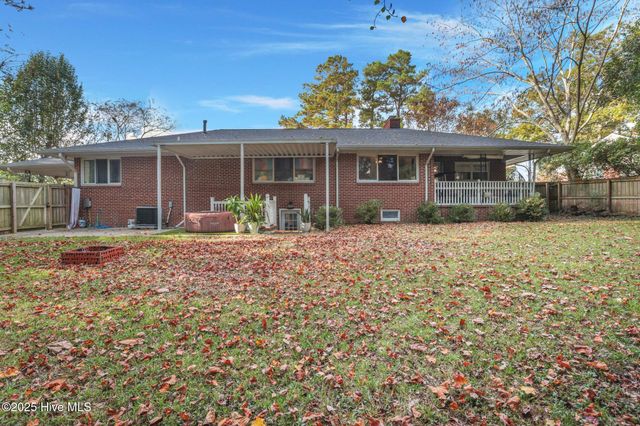 102 Jean Circle, Jacksonville, NC 28540