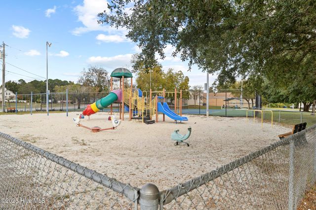 102 Jean Circle, Jacksonville, NC 28540