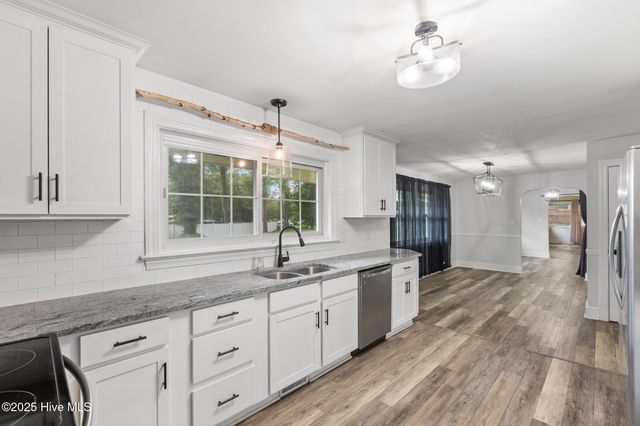 102 Jean Circle, Jacksonville, NC 28540