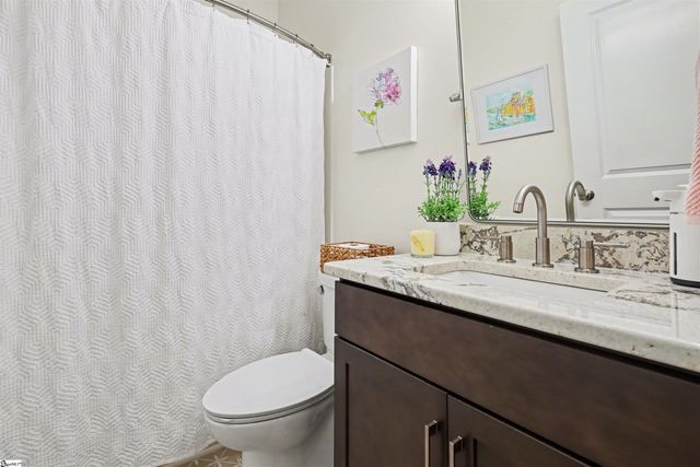 401 Woodland Oaks Court, Simpsonville, SC 29681