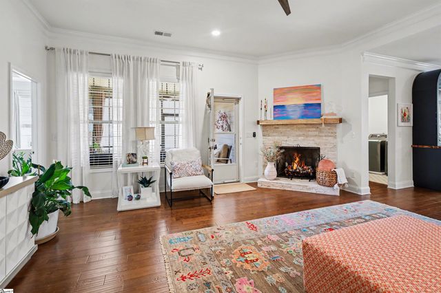 401 Woodland Oaks Court, Simpsonville, SC 29681