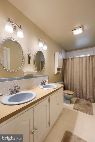 762 EASTSIDE DR, Landisville, PA 17538