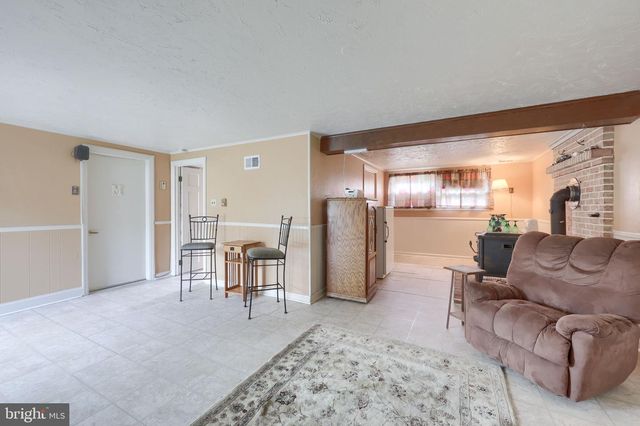 762 EASTSIDE DR, Landisville, PA 17538