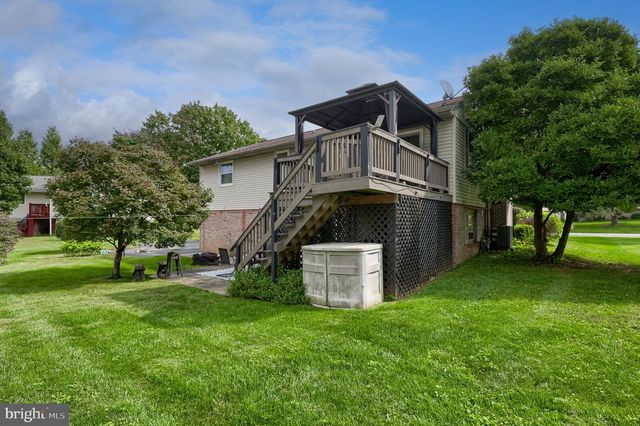 762 EASTSIDE DR, Landisville, PA 17538