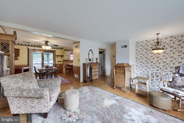 762 EASTSIDE DR, Landisville, PA 17538