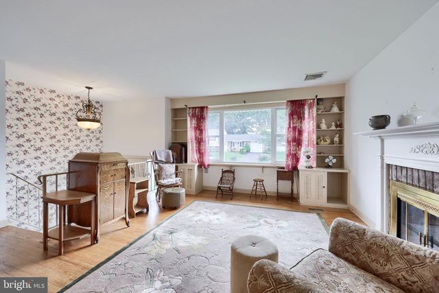 762 EASTSIDE DR, Landisville, PA 17538