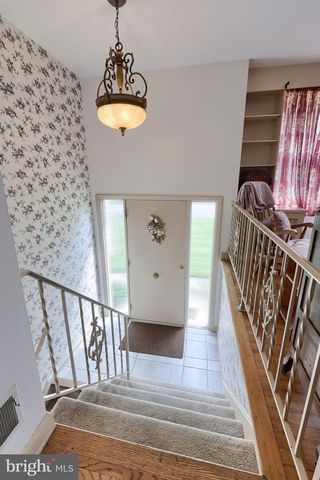 762 EASTSIDE DR, Landisville, PA 17538