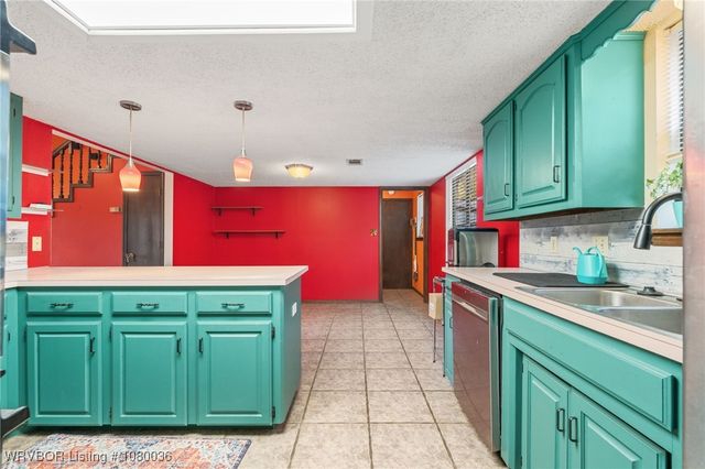 7701 Bear Hollow Road, Fort Smith, AR 72916