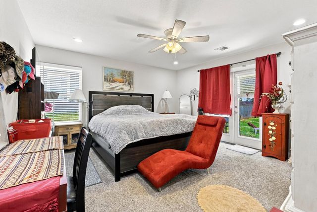 517 E Hanna Street, Denison, TX 75021