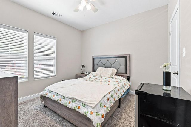 517 E Hanna Street, Denison, TX 75021