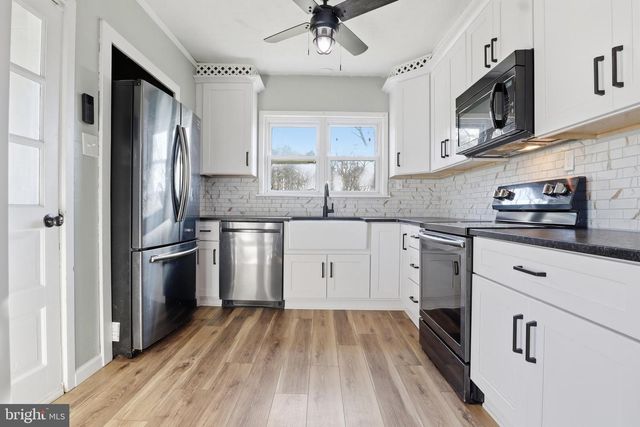 981 CRANES GAP ROAD, Carlisle, PA 17013