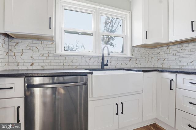 981 CRANES GAP ROAD, Carlisle, PA 17013