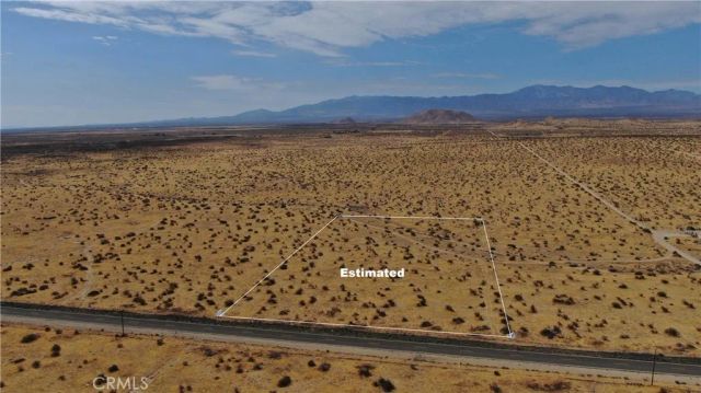 22500 E Ave O, Black Butte, CA 93591