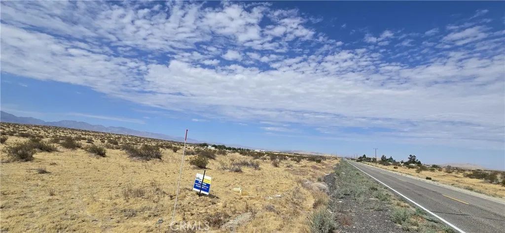 22500 E Ave O, Black Butte, CA 93591