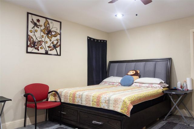 15318 Leeds Lane, Houston, TX 77040