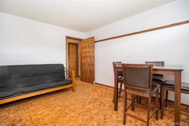 2725 Cooley Lake Road, Highland Charter Township, MI 48356