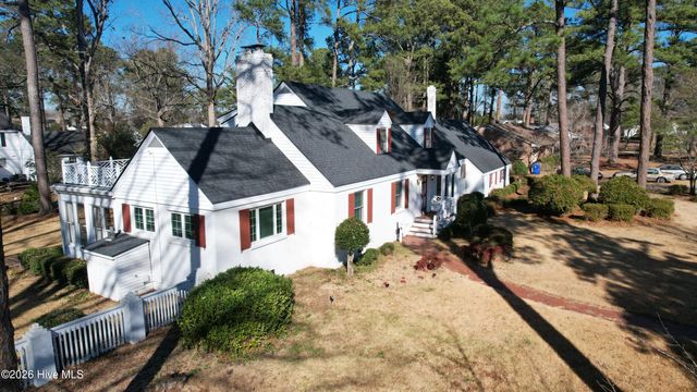 601 N Curtis Street N, Ahoskie, NC 27910