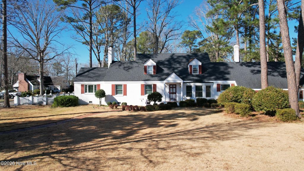 601 N Curtis Street N, Ahoskie, NC 27910