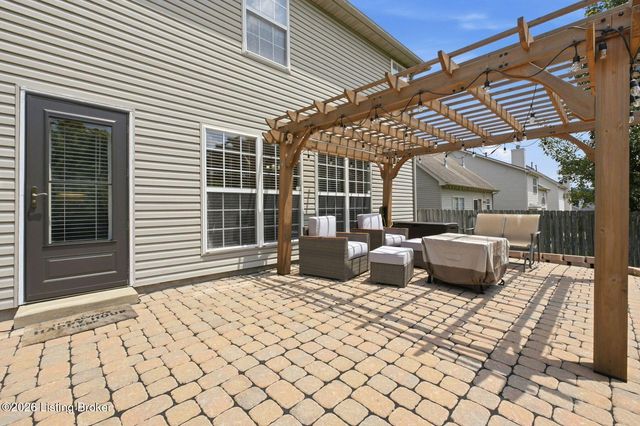1210 Beckley Hills Ct, Louisville, KY 40245