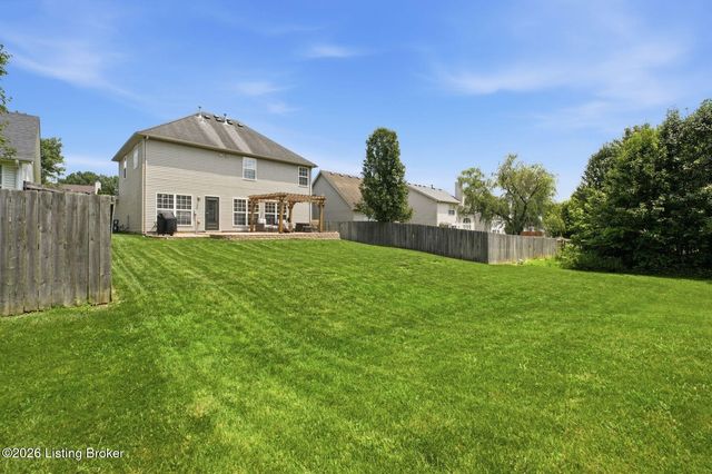 1210 Beckley Hills Ct, Louisville, KY 40245