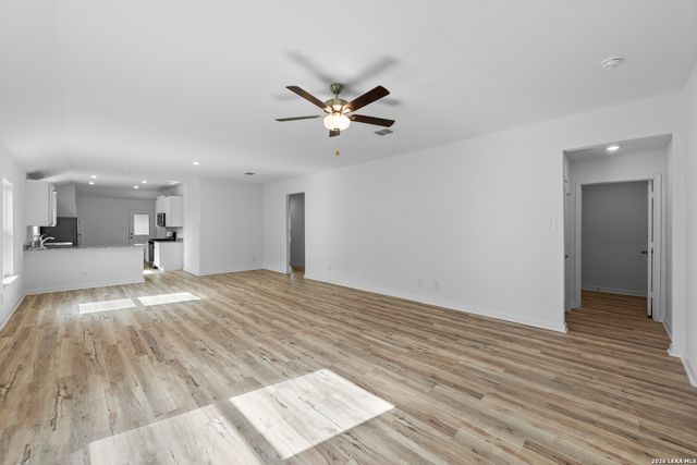 15242 Bufflehead Creek, Von Ormy, TX 78073