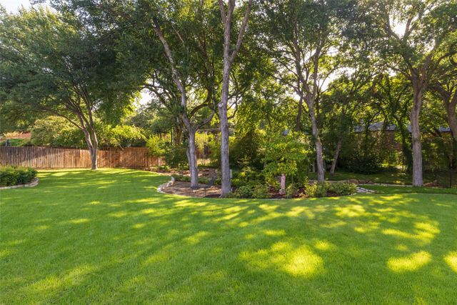 619 Portofino Drive, Arlington, TX 76012